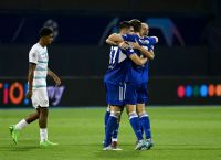 Champions League: «Σόκαρε» την Τσέλσι η Ντιναμό, εμφατική πρεμιέρα η Ντόρτμουντ