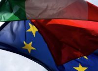 ΕΕ: Προτρέπει την Ιταλία να εμμείνει στις μεταρρυθμίσεις εγκρίνοντας νέα κονδύλια