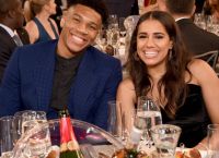 Where is Giannis Antetokounmpo on Forbes’ list of highest-paid NBA players? Where is Giannis Antetokounmpo on Forbes’ list of highest-paid NBA players?