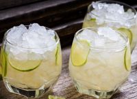 Thessaloniki: Restaurant charged €1 for ice in the drink – “It’s a special ice cube that lasts longer”