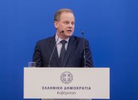 Καραμανλής: Οι λιμένες της Βόρειας Ελλάδας θα αναδειχθούν από την επιτάχυνση των σιδηροδρομικών έργων Καραμανλής: Οι λιμένες της Βόρειας Ελλάδας θα αναδειχθούν από την επιτάχυνση των σιδηροδρομικών έργων