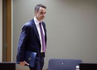 «Πόλεμος» τακτικής και νεύρων «Πόλεμος» τακτικής και νεύρων