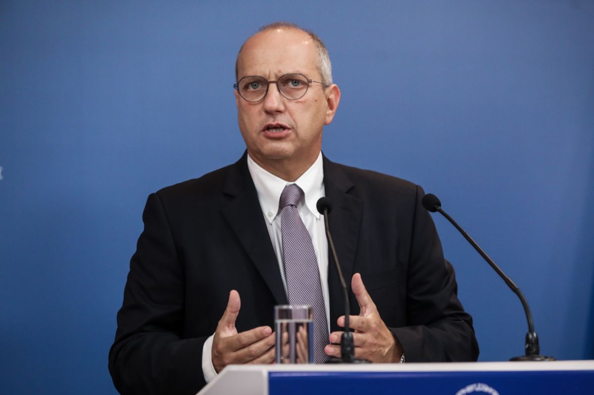 Οικονόμου: Πέρα από λόγια, ο κ. Τσίπρας να υπερψηφίζει τα εξοπλιστικά προγράμματα