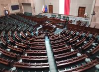 Πολωνία: Ζητά 1,3 τρισ. ευρώ ως πολεμικές αποζημιώσεις από τη Γερμανία Πολωνία: Ζητά 1,3 τρισ. ευρώ ως πολεμικές αποζημιώσεις από τη Γερμανία