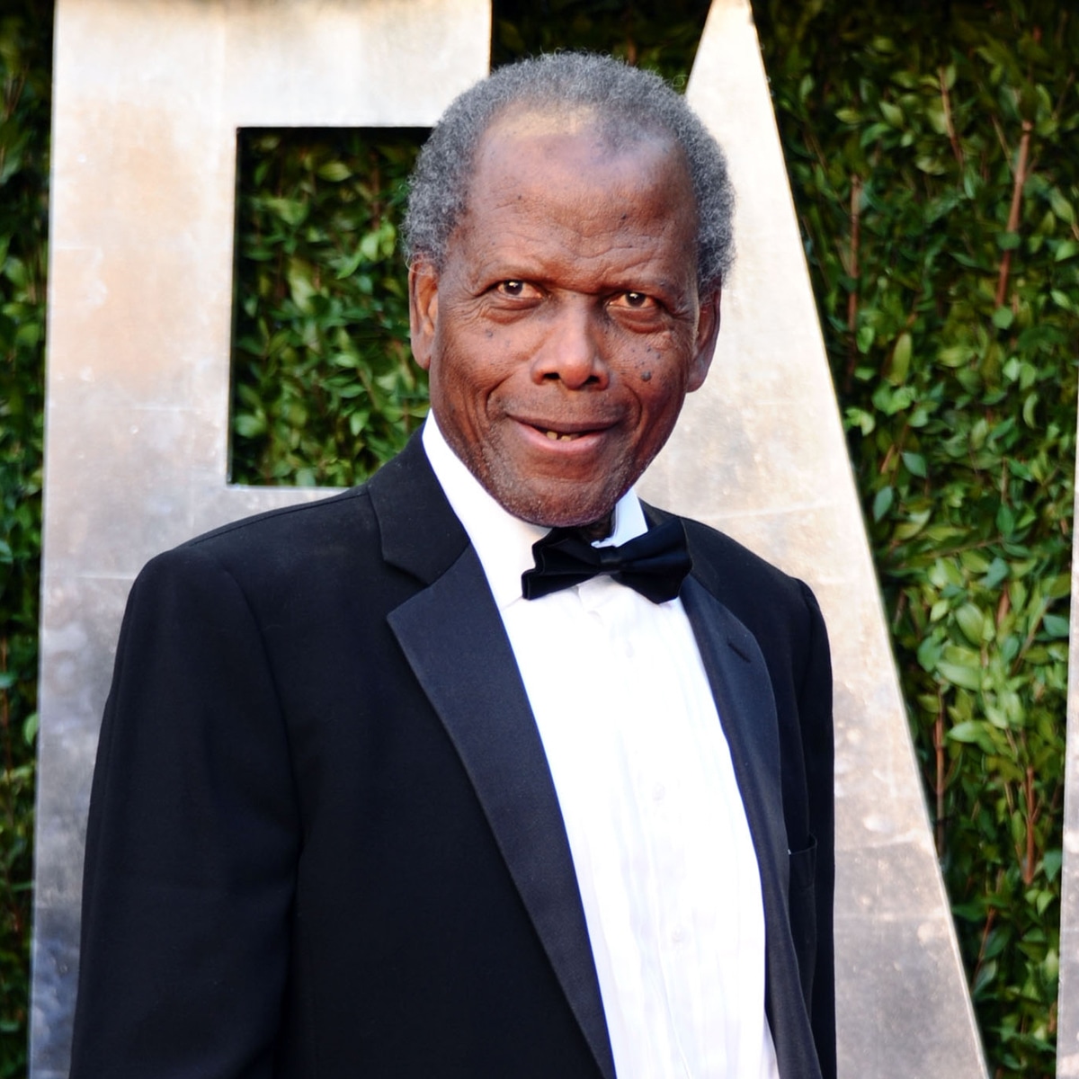 Sidney Poitier: Από παιδί που μεγάλωσε χωρίς νερό στην κορυφή του Hollywood