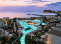 Η μεγαλύτερη τουριστική επένδυση παγκοσμίως έγινε σε συνεργασία της Sani/Ikos με την GIC Η μεγαλύτερη τουριστική επένδυση παγκοσμίως έγινε σε συνεργασία της Sani/Ikos με την GIC