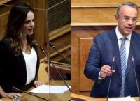 Σταϊκούρας – Αχτσιόγλου: Αντιπαράθεση για τις εξαγγελίες στη ΔΕΘ Σταϊκούρας – Αχτσιόγλου: Αντιπαράθεση για τις εξαγγελίες στη ΔΕΘ