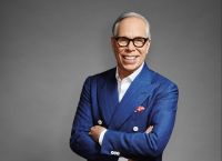 Tommy Hilfiger: Μοιράζεται την ιστορία ενός ταξιδιού εμπνευσμένο από την ποπ κουλτούρα και το F.A.M.E.S Tommy Hilfiger: Μοιράζεται την ιστορία ενός ταξιδιού εμπνευσμένο από την ποπ κουλτούρα και το F.A.M.E.S