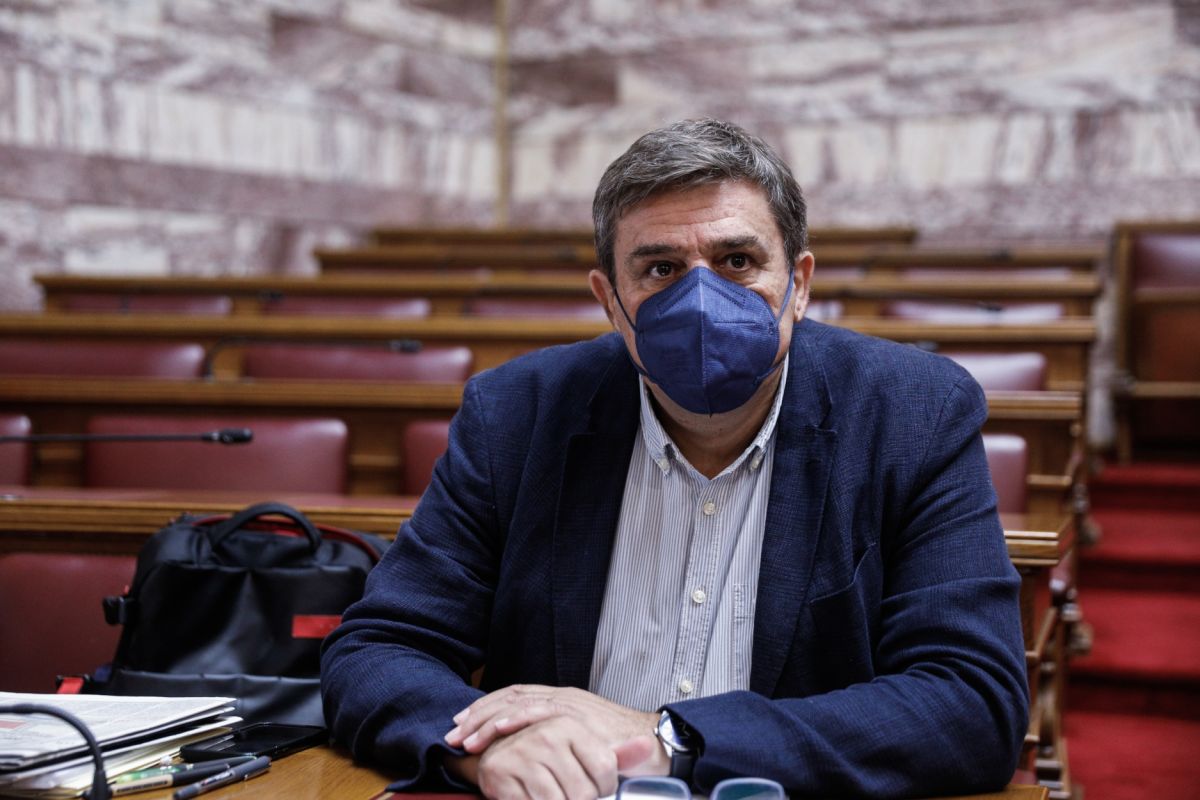 Ξανθός: Η μελέτη Λύτρα επιβεβαιώνει ότι οι 33.000 νεκροί της πανδημίας είναι ευθύνη Μητσοτάκη