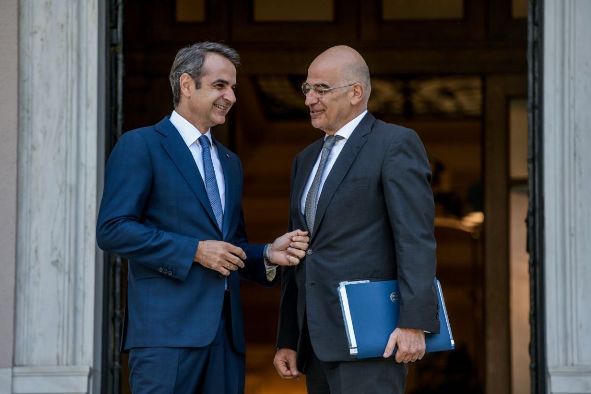 Δένδιας για παρακολουθήσεις: Διαρκής και αμοιβαίας εμπιστοσύνης η συνεργασία μου με τον πρωθυπουργό