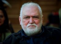 Κώστας Καζάκος: Πέθανε ο σπουδαίος ηθοποιός Κώστας Καζάκος: Πέθανε ο σπουδαίος ηθοποιός