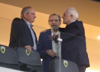 Κώστας Καραμανλής και Γιώργος Βαρδινογιάννης στην OPAP ARENA Κώστας Καραμανλής και Γιώργος Βαρδινογιάννης στην OPAP ARENA