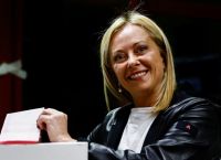 Εκλογές στην Ιταλία: Άνετη νίκη της Μελόνι δίνουν τα exit polls Εκλογές στην Ιταλία: Άνετη νίκη της Μελόνι δίνουν τα exit polls