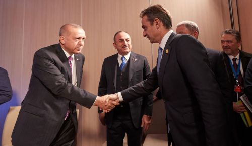 Ένταση Μητσοτάκη – Ερντογάν στο δείπνο ηγετών στην Πράγα