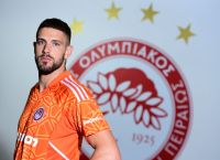 Ολυμπιακός: “Ερυθρόλευκος” και επίσημα ο Πασχαλάκης Ολυμπιακός: “Ερυθρόλευκος” και επίσημα ο Πασχαλάκης
