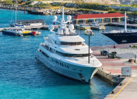 Κυρώσεις στη Ρωσία: Ρώσος ολιγάρχης μηνύει τα γαλλικά τελωνεία για κατάσχεση των γιοτ του