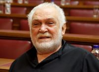 Κώστας Καζάκος: Το ΚΚΕ για τον θάνατο του ηθοποιού