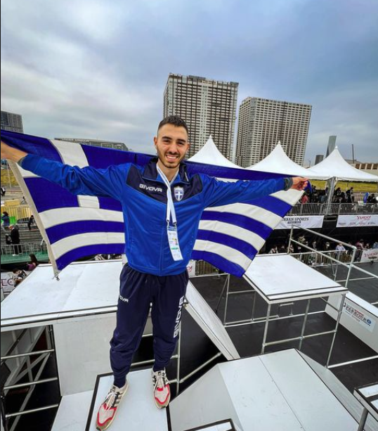 Παρκούρ: Ιστορική πρωτιά – Ο Δημήτρης Κυρσανίδης, παγκόσμιος πρωταθλητής – Οι πρώτες δηλώσεις του [vid]
