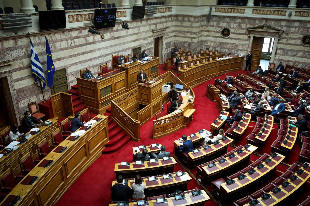 Προϋπολογισμός 2023: Αρχίζει το απόγευμα η πενθήμερη συζήτησή στη Βουλή