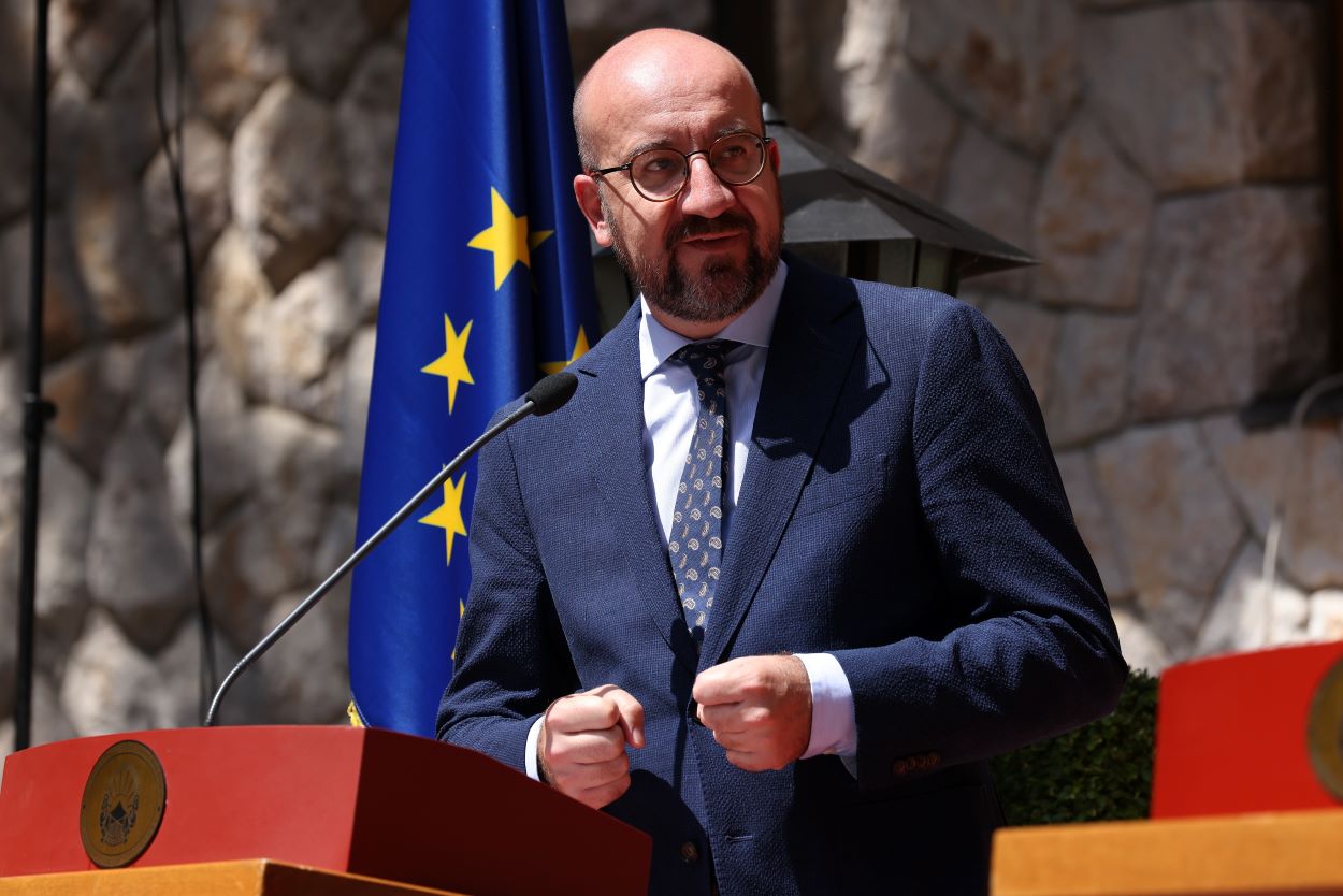 Reuters: Η Κίνα λογόκρινε τον Σαρλ Μισέλ – Έκοψαν βίντεο ομιλίας του σε εμπορική έκθεση στη Σαγκάη