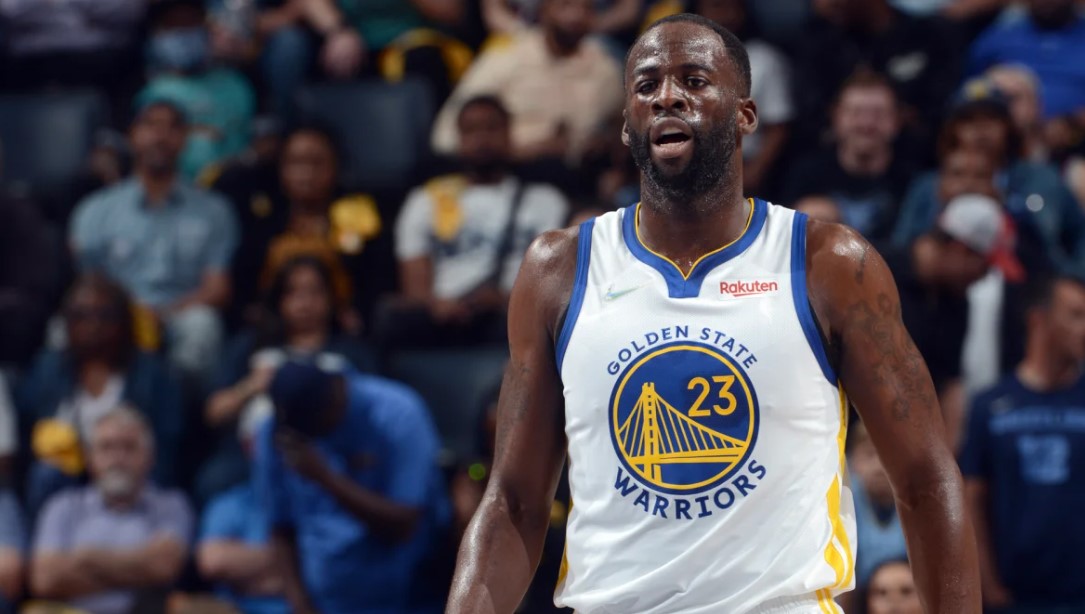 Golden State Warriors: Πρόστιμο στον Ντρέιμοντ Γκριν για τη γροθιά στον Τζόρνταν Πουλ