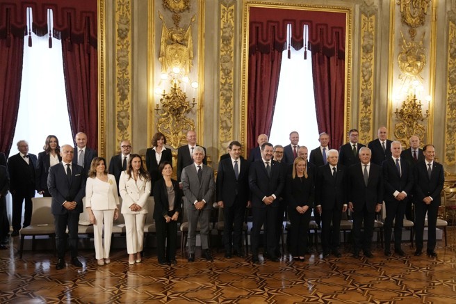 Ιταλία: Σκιαγραφώντας τα προφίλ των βασικών νέων υπουργών της κυβέρνησης Μελόνι