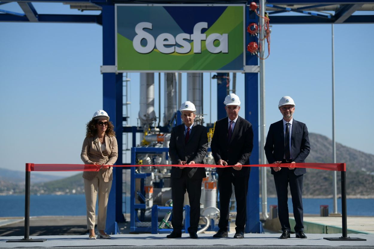 Ρεβυθούσα: Μεταφορά LNG και με βυτιοφόρα – Ρεκόρ εισαγωγών και ενδιαφέρον από Ουκρανία