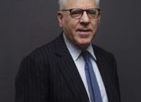 David Rubenstein: Πως θα γίνει και εσύ ένας επιτυχημένος δισεκατομμυριούχος David Rubenstein: Πως θα γίνει και εσύ ένας επιτυχημένος δισεκατομμυριούχος