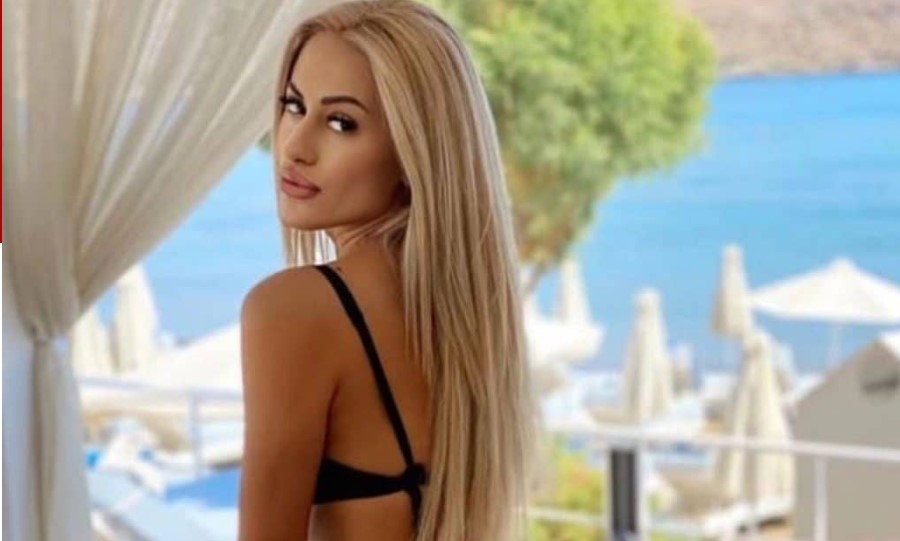 Τίνα Μελά: Η αξέχαστη εμφάνιση χωρίς εσώρουχο που προκάλεσε εγκεφαλικά