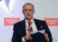 Ο Λευτέρης Κασουλίδης στο συνέδριο του Economist Ο Λευτέρης Κασουλίδης στο συνέδριο του Economist
