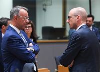 Eurogroup: Μόνο στοχευμένα μέτρα για τη στήριξη των ευάλωτων Eurogroup: Μόνο στοχευμένα μέτρα για τη στήριξη των ευάλωτων