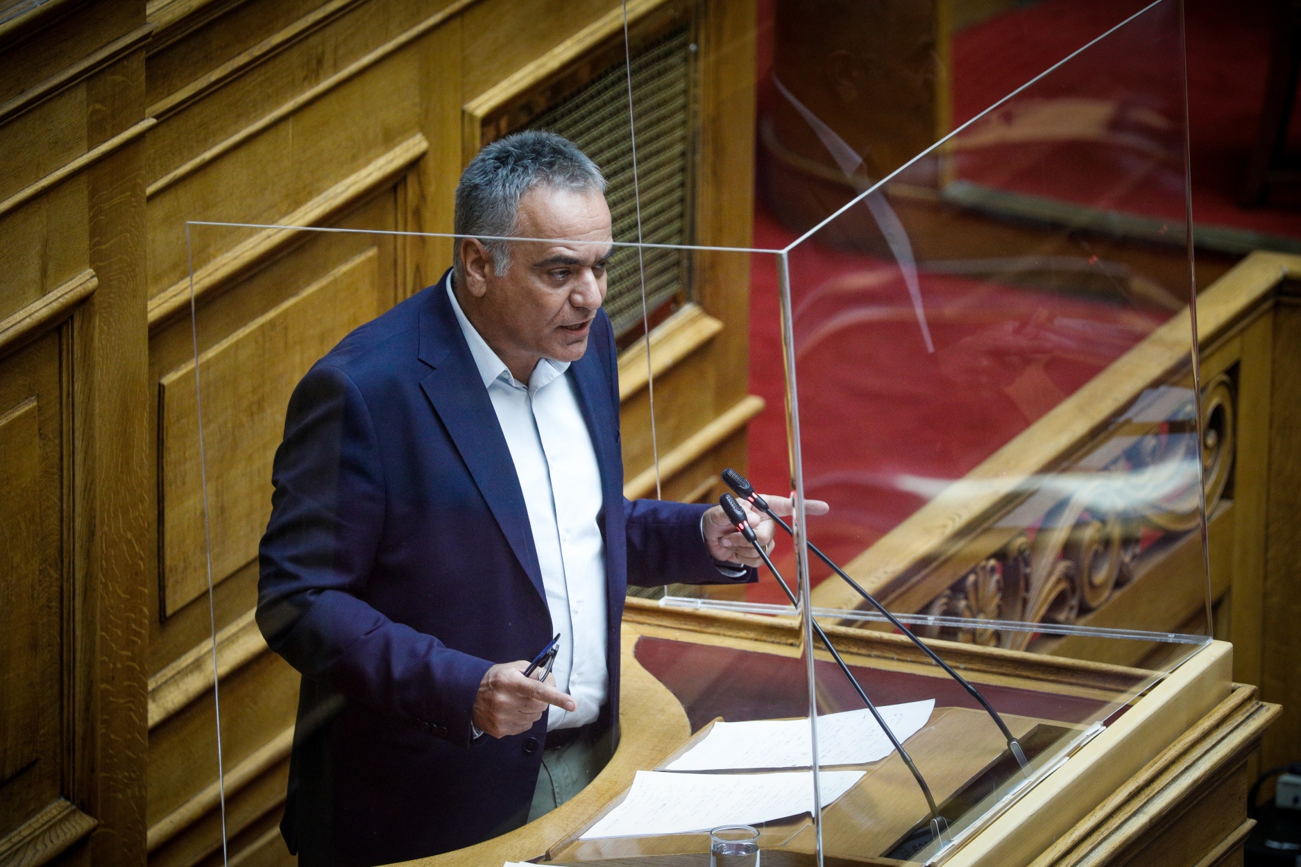 Σκουρλέτης: Με ευθύνη της κυβέρνησης ζούμε μνημονιακές καταστάσεις χωρίς να είμαστε σε μνημόνιο