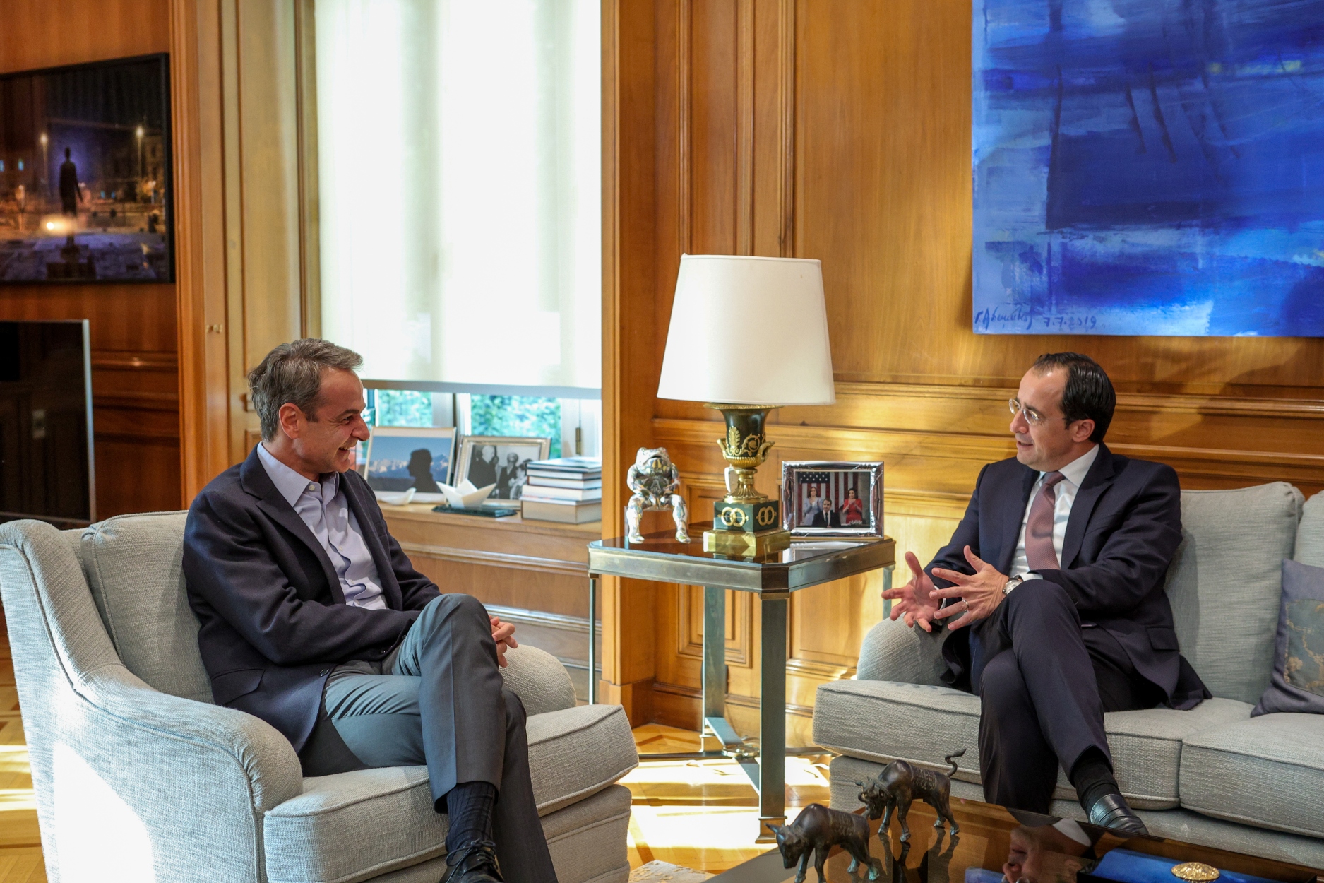 Συνάντηση Μητσοτάκη Χριστοδουλίδη: Επί τάπητος οι τουρκικές προκλήσεις