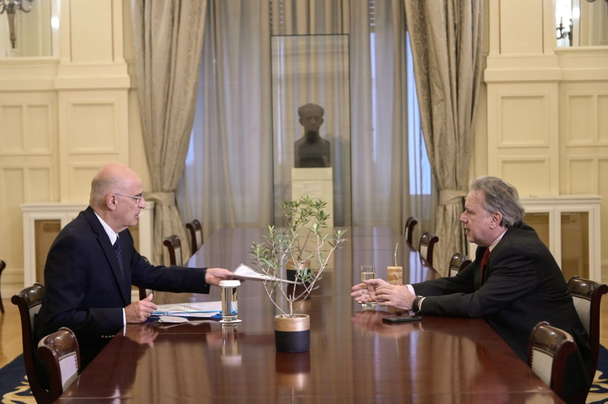 Κατρούγκαλος μετά τη συνάντηση με Δένδια: Κοινό εθνικό μέτωπο στην τουρκική επιθετικότητα
