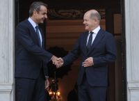 Δηλώσεις Μητσοτάκη – Σολτς: Δείτε live την κοινή συνέντευξη