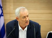 Μπένι Γκαντς: Το tweet στα ελληνικά για το Αεροπορικό Κέντρο Εκπαίδευσης στην Καλαμάτα