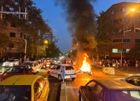 Ιράν: Το κίνημα διαμαρτυρίας συνεχίζεται για τρίτη εβδομάδα Ιράν: Το κίνημα διαμαρτυρίας συνεχίζεται για τρίτη εβδομάδα