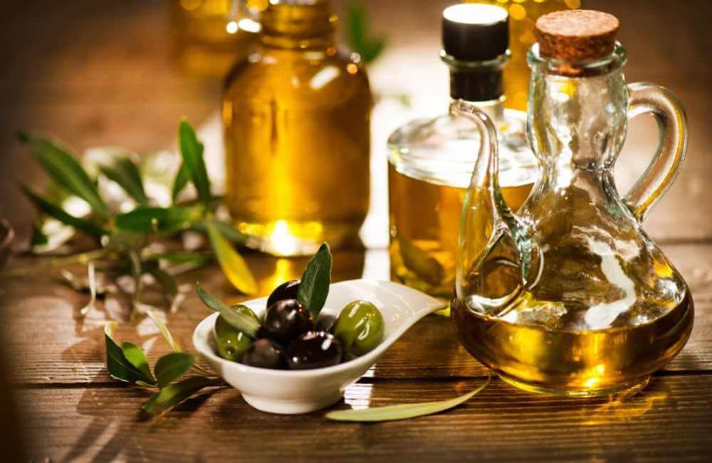 The wager of Greek olive oil