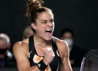 Sakkari onto semis in Mexico, qualifies for the WTA Finals