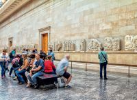 Επιστροφή των Γλυπτών του Παρθενώνα στην Ελλάδα – Το 54% των Βρετανών συμφωνεί