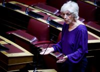 Αναγνωστοπούλου: Η κ. Μενδώνη συνεχίζει με θράσος την καπηλεία των 161 κυκλαδικών αρχαιοτήτων ψευδόμενη Αναγνωστοπούλου: Η κ. Μενδώνη συνεχίζει με θράσος την καπηλεία των 161 κυκλαδικών αρχαιοτήτων ψευδόμενη