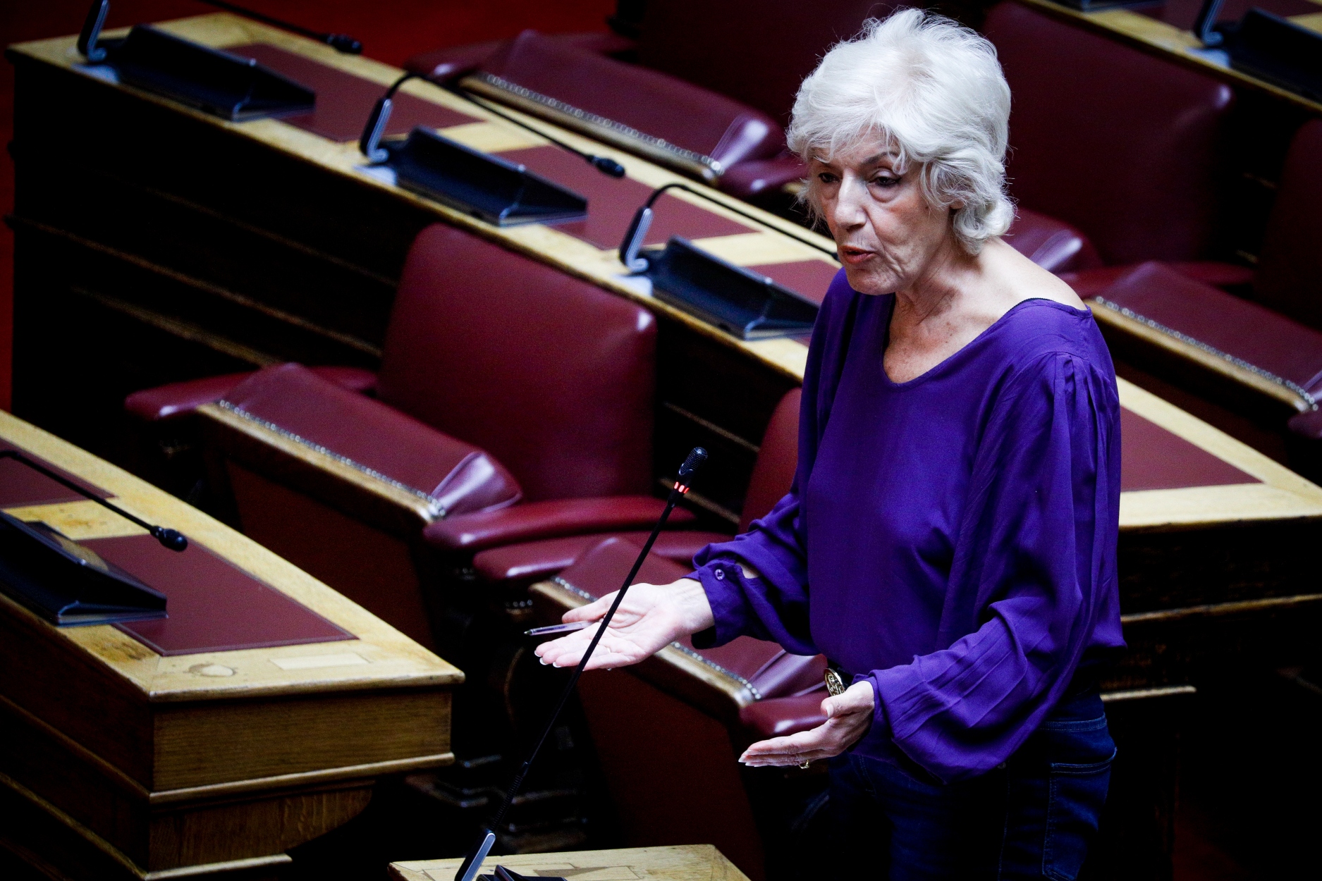 Αναγνωστοπούλου: Η κ. Μενδώνη συνεχίζει με θράσος την καπηλεία των 161 κυκλαδικών αρχαιοτήτων ψευδόμενη