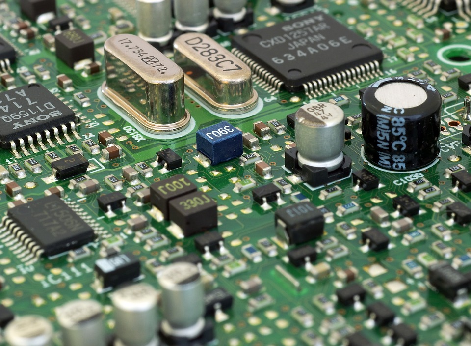 Παλιά gadgets: Παράγονται πάνω από 50 εκατ. μ. τόνοι ηλεκτρονικών απορριμμάτων