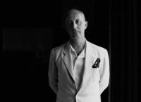 Πώς ο Christian Dior πρωτοστάτησε μέσα σε 75 χρόνια φεμινιστικής γυναικείας  μόδας