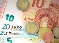 Η Κροατία υιοθέτησε το ευρώ και εντάχθηκε στον χώρο Σένγκεν