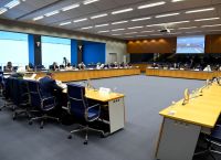 Eurogroup: Μέτρα για τoυς ευάλωτους – “Ομίχλη” στο πλαφόν Eurogroup: Μέτρα για τoυς ευάλωτους – “Ομίχλη” στο πλαφόν