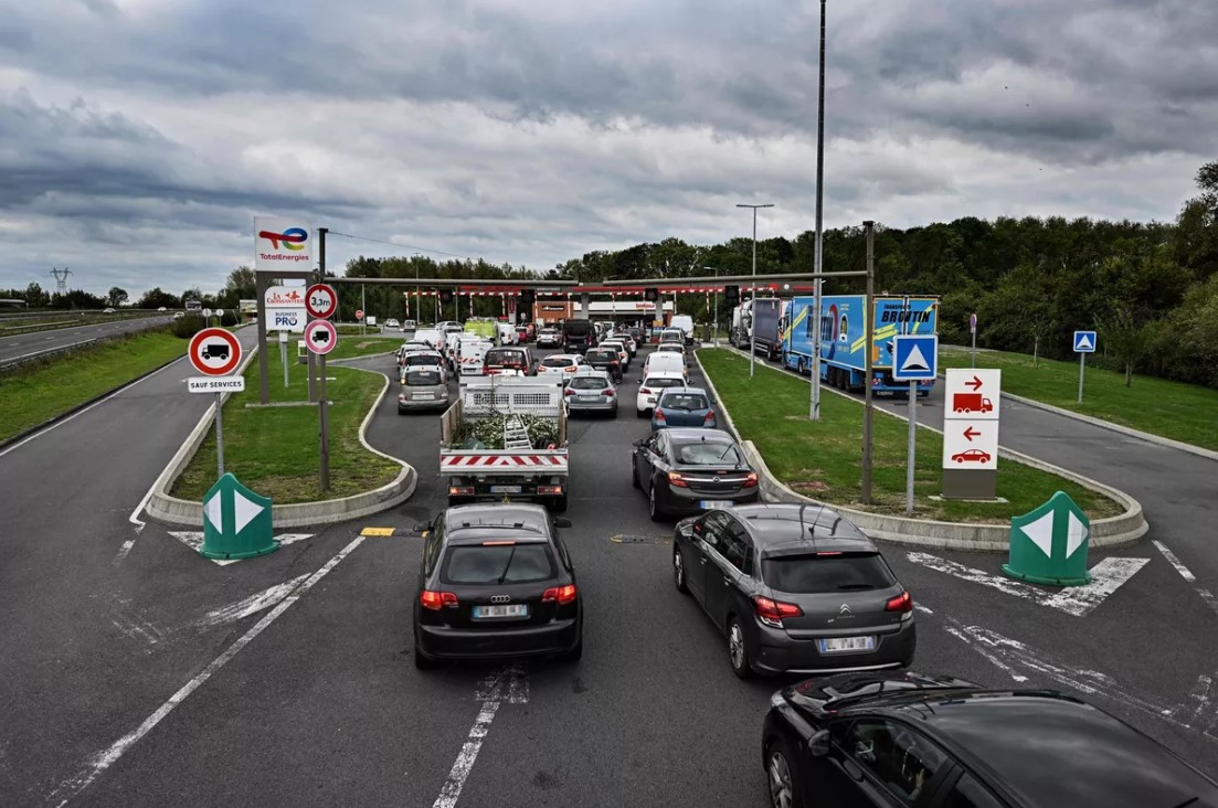 Γαλλία – Ενέργεια: Απεργίες και διαπραγματεύσεις εν μέσω κρίσης