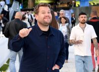 Ο James Corden αντιμετωπίζει νέες αντιδράσεις από τον ιδιοκτήτη του Balthazar: «Έλα να καθαρίσεις»