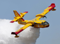 Ιταλία: Η στιγμή της συντριβής Canadair στην Αίτνα [vid]