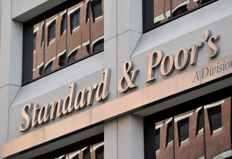 S&P keeps Greek rating at ‘BB+’